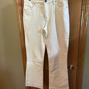 Kut from the Kloth Kelsey Fab Ab Ankle Flare Corduroy Pants in Cream